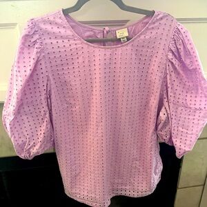 Light purple women’s top, perfect for spring or summer, size XXL